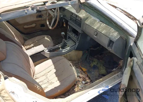 1980 Triumph Tr7 из США, поврежденный, VIN TPVDJ8AT206234